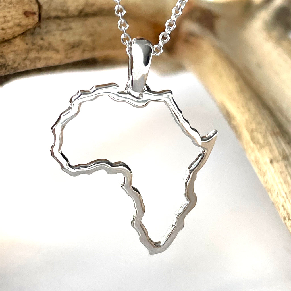 9ct White Gold Map of Africa Outline Pendant