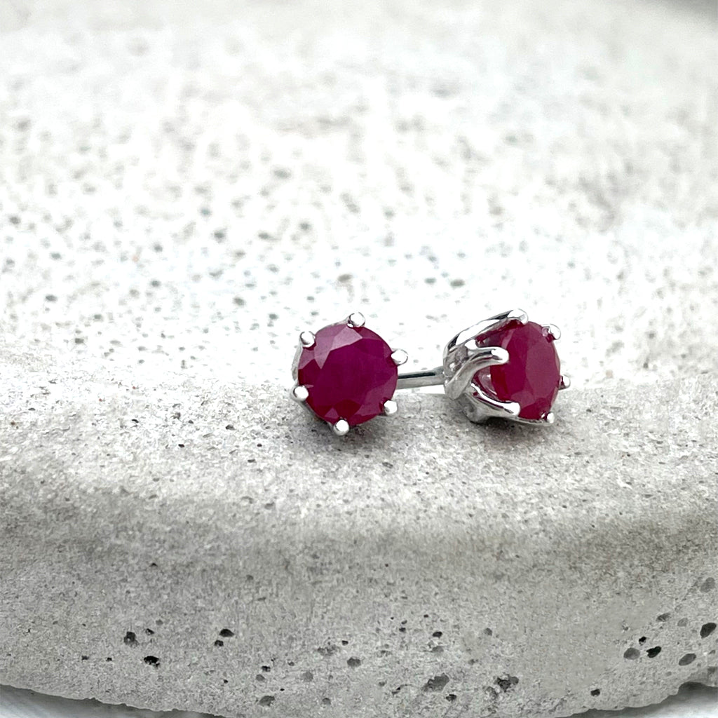 Ruby Six Claw Cathedral Set Studs