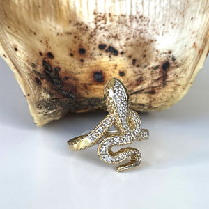 Diamond Studded Yellow Gold Diamond Snake Ring