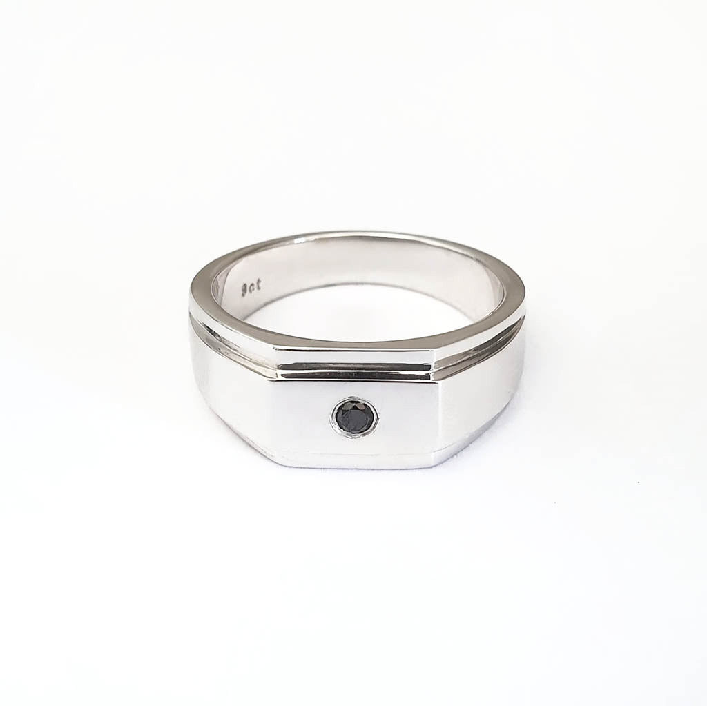 Mens / Unisex Solitaire Black Diamond Signet Ring