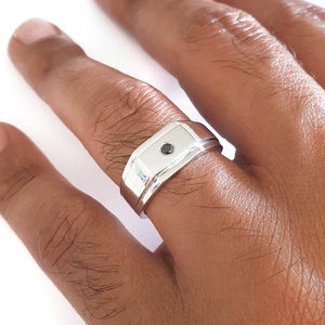 Mens / Unisex Solitaire Black Diamond Signet Ring