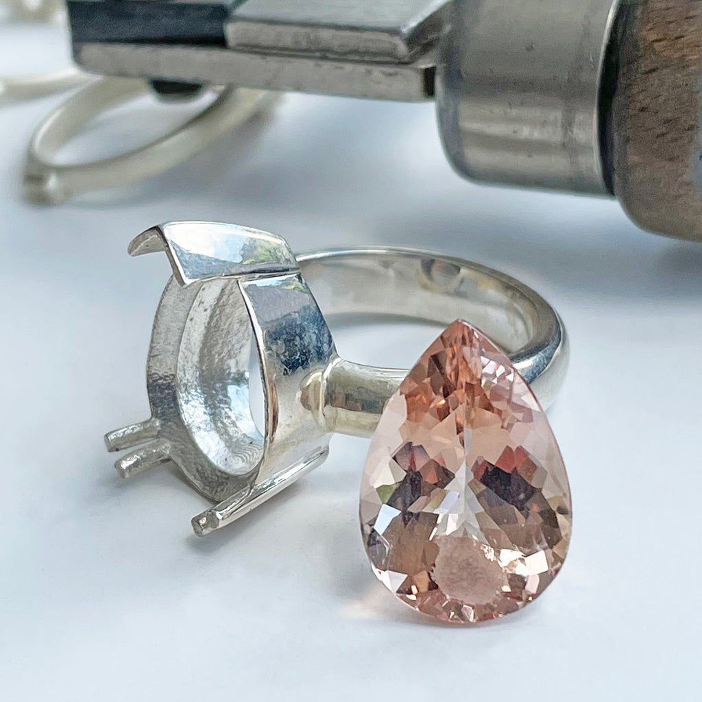 Morganite - Peach Pear Cut - 5.97ct