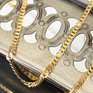 Opulent Yellow Gold Curb Chain
