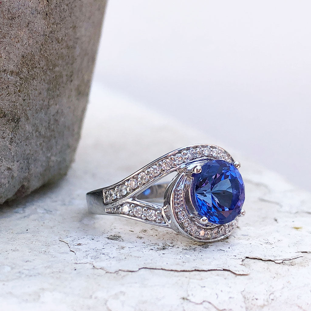 Ornate Diamond Twist Diamond and Tanzanite Ring
