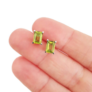  Peridot Octagonal White Gold Stud Earrings