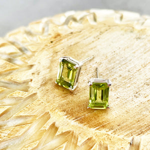 Peridot Octagonal White Gold Stud Earrings