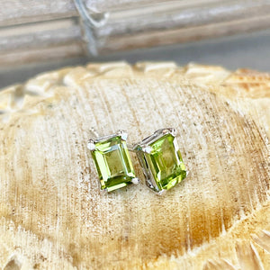 Peridot Octagonal White Gold Stud Earrings