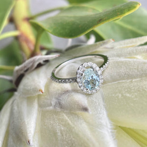 Petite Aquamarine Oval Cut Ring Halo Diamond and Band 