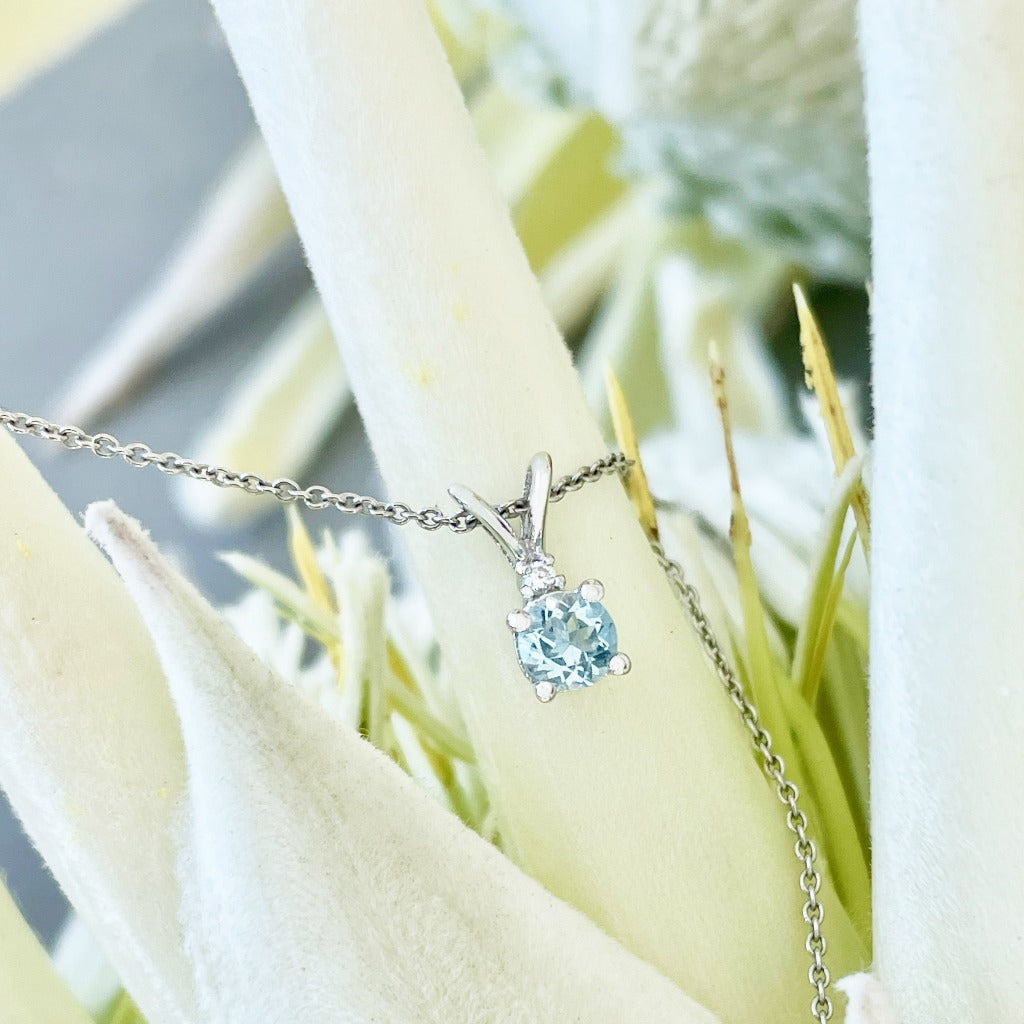 Petite Round Cut Split Bale Aquamarine and Diamond Highlight