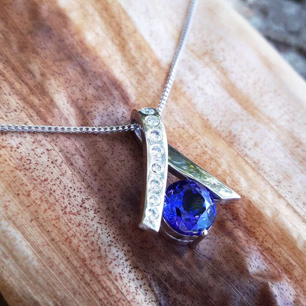 Handcrafted Tanzanite with Diamond Ribbon Pendant