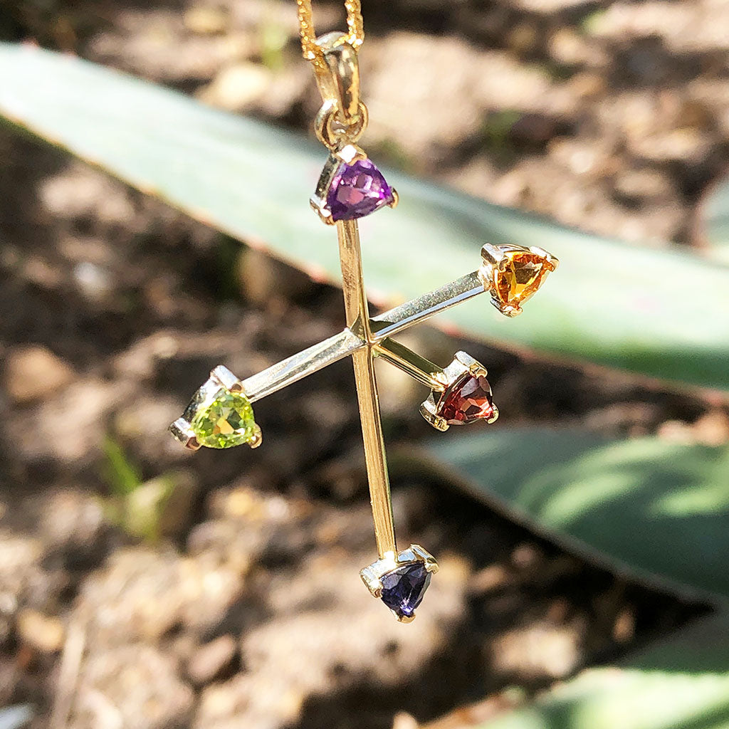 Rainbow Yellow Gold Southern Cross