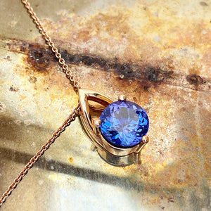 Rose Gold Open V Round Cut Tanzanite Pendant