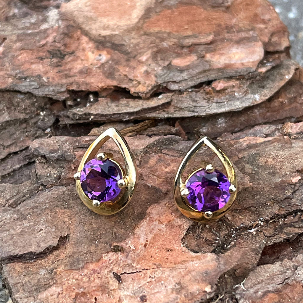 Rose Gold Round Cut Amethyst Gold Droplet Studs