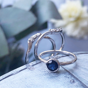 Round Bezel Set Blue Sapphire with 2 x Diamond Accent Wedding Set