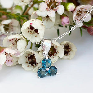 Silver 3 Gem Flower Pendant - London Blue Topaz