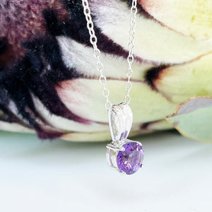 Silver Grooved Bale Amethyst Pendant