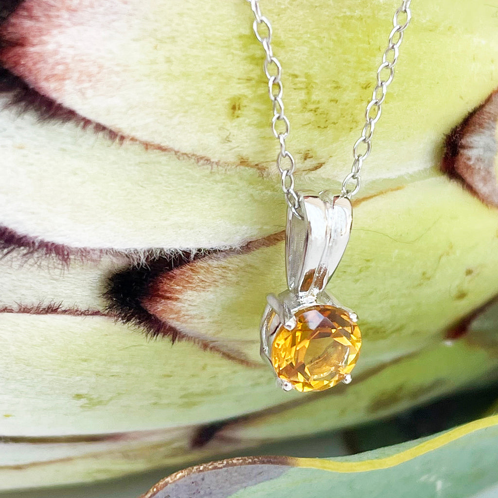 Silver Grooved Bale Citrine Pendant