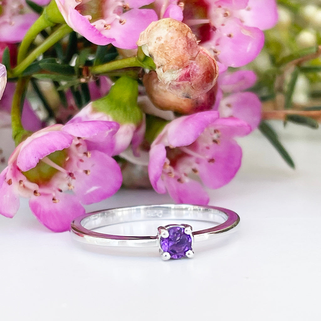 Silver Petite Solitaire Amethyst Ring