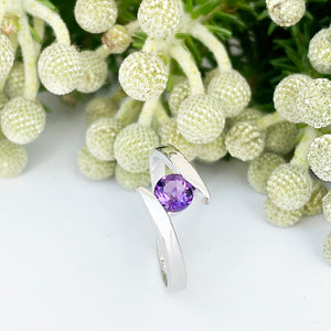 Silver Round Cut Amethyst Twist Ring