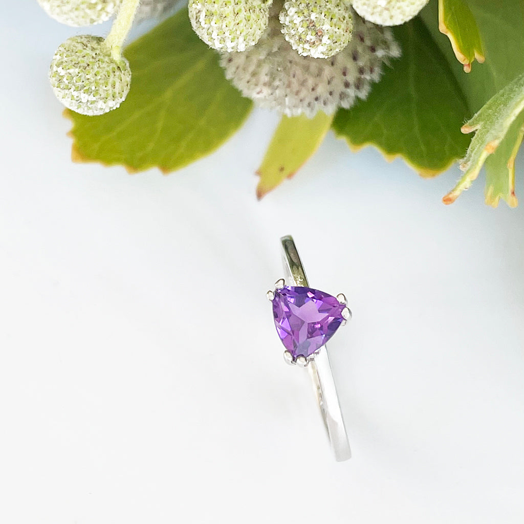 Silver Solitaire Amethyst Trilliant Cut Ring