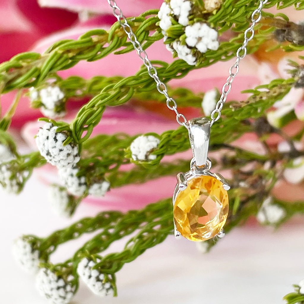 Silver Solitaire Oval Cut Pendant - Citrine