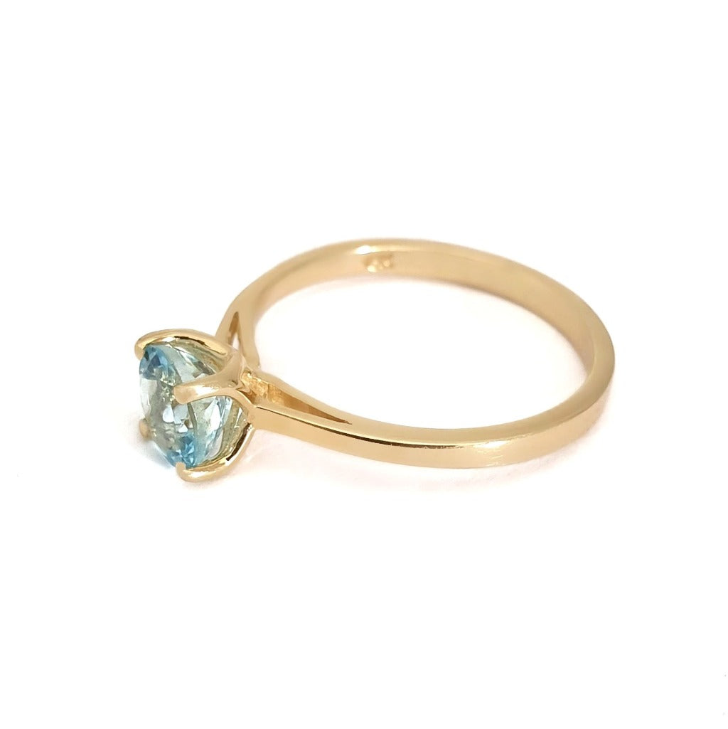 Solitaire Aquamarine Round Cut Four Claw Ring