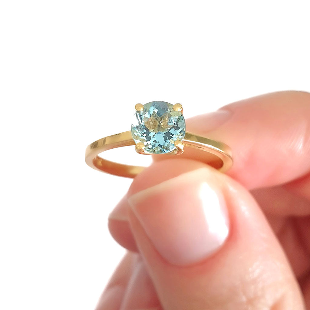 Solitaire Aquamarine Round Cut Four Claw Ring
