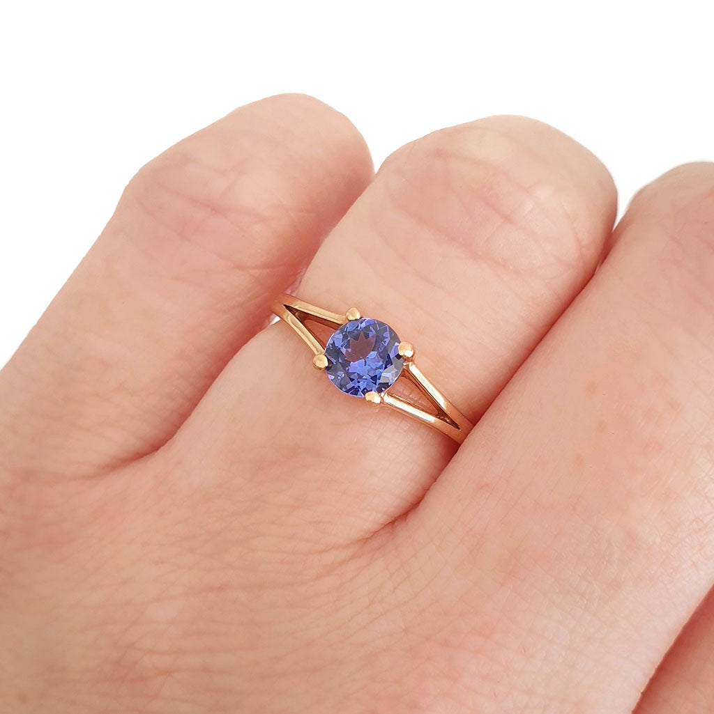 Solitaire Rose Gold Split Shank Tanzanite Ring