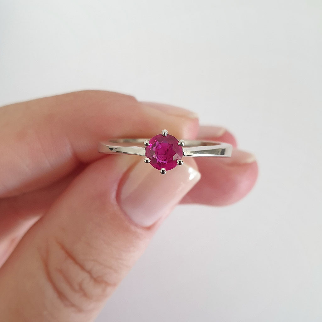 Solitaire Six Claw Ruby Ring
