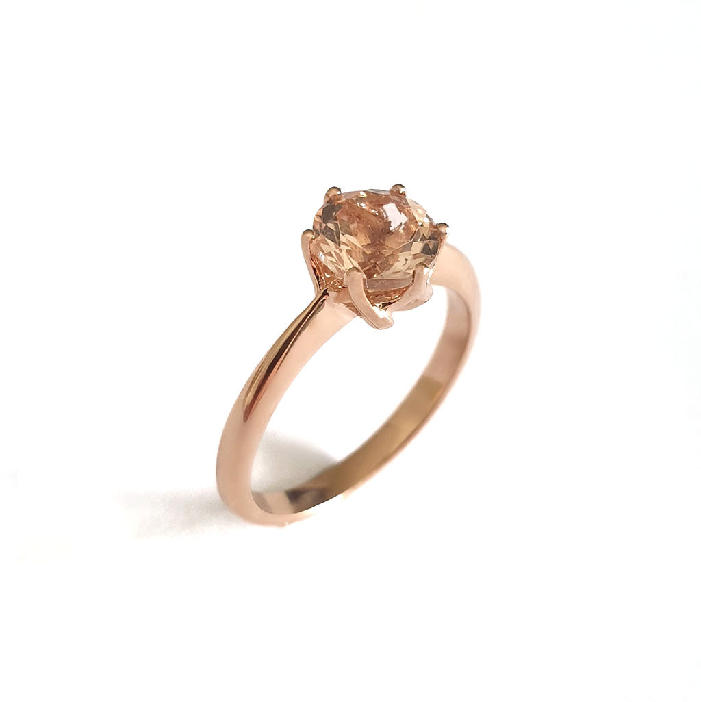 Sophisticated Flower Morganite Rose Gold Solitaire Ring
