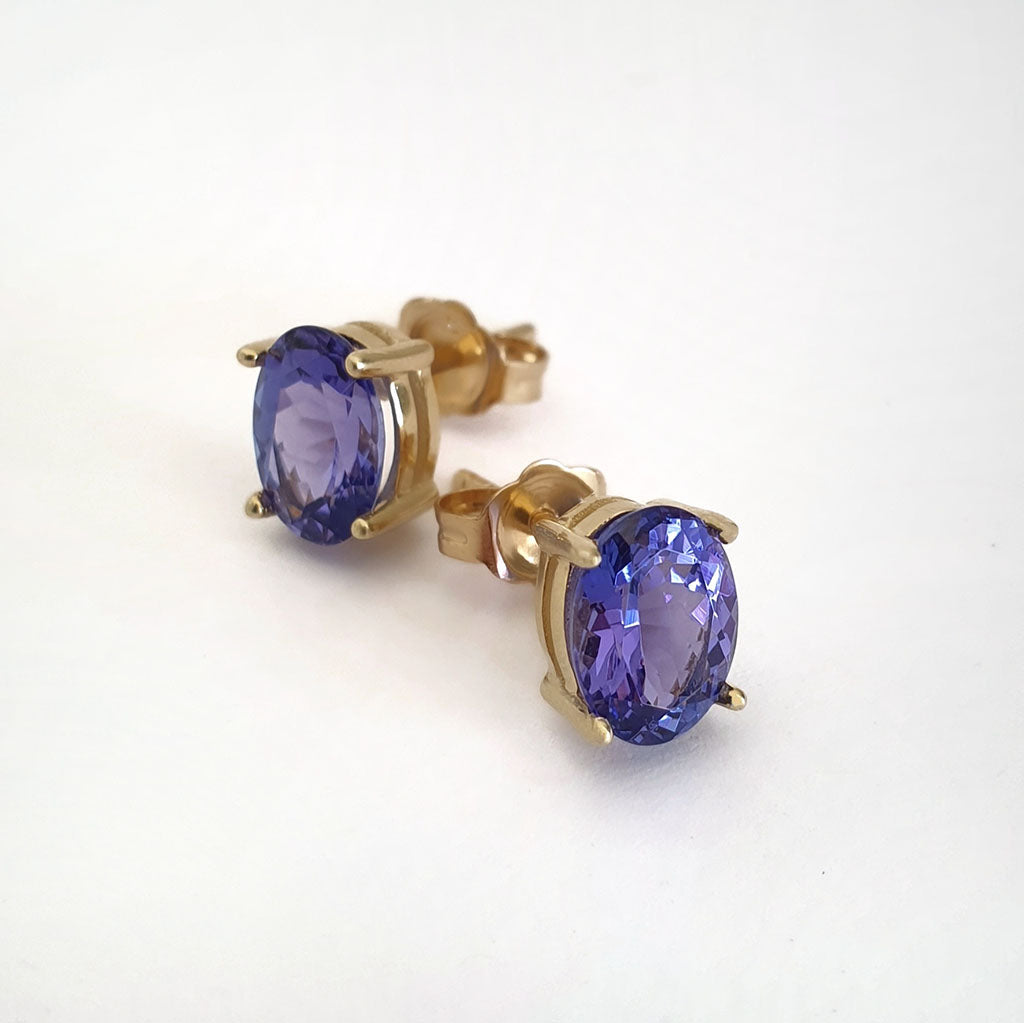 Sophisticated Oval Four Claw Tanzanite Studs