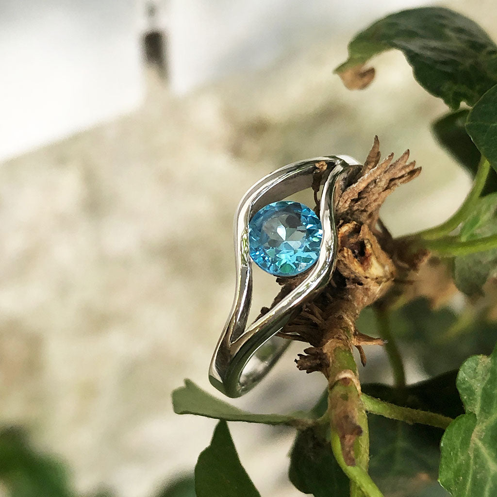 Split Band Blue Topaz White Gold Ring