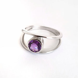  Split Shank Amethyst Round Bezel Set Ring