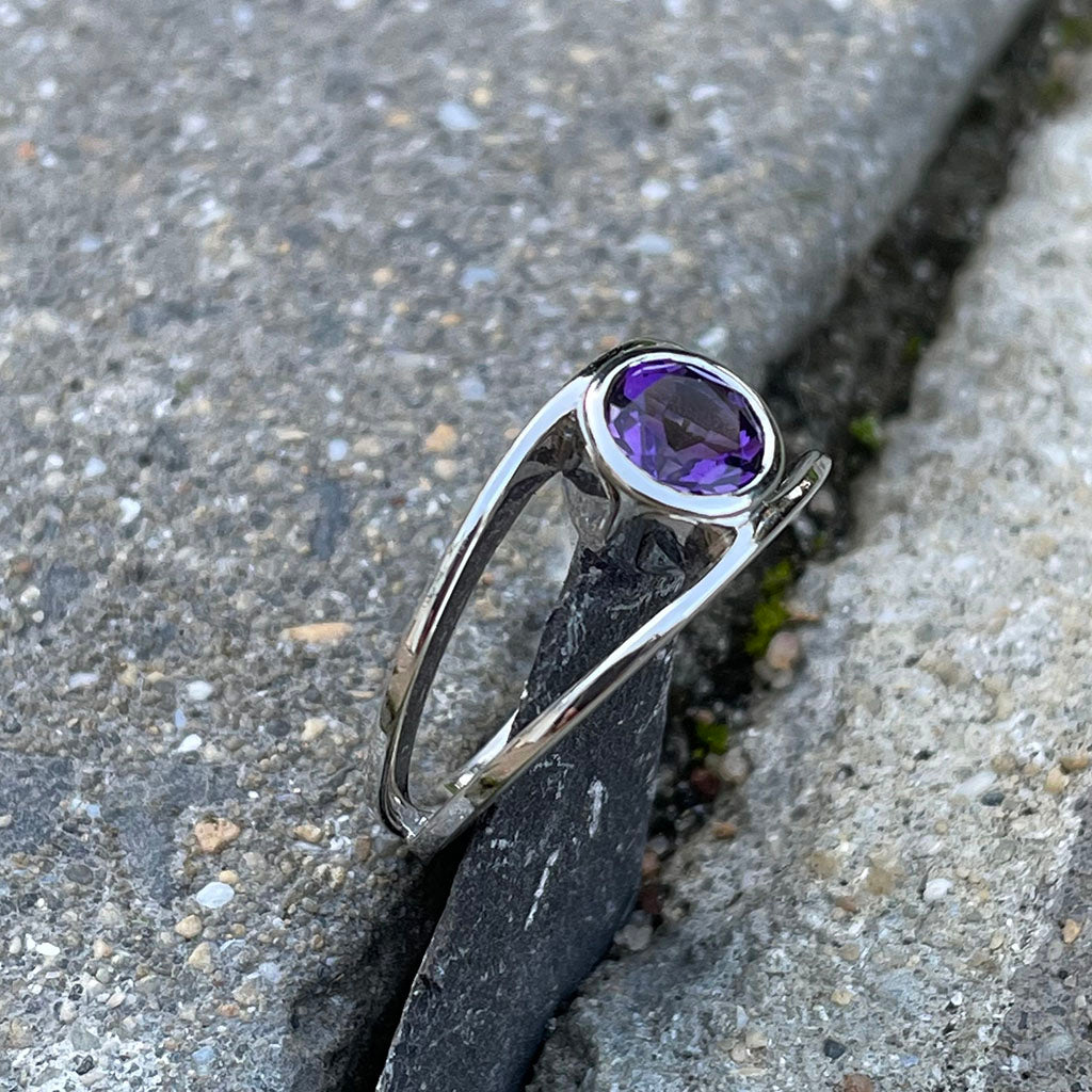 Split Shank Amethyst Round Bezel Set Ring