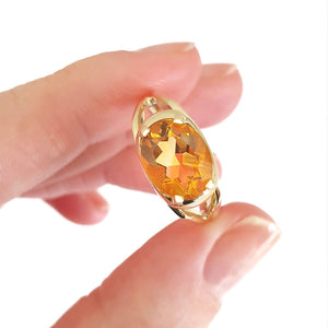  Stand Out Oval Citrine Split Band Ring