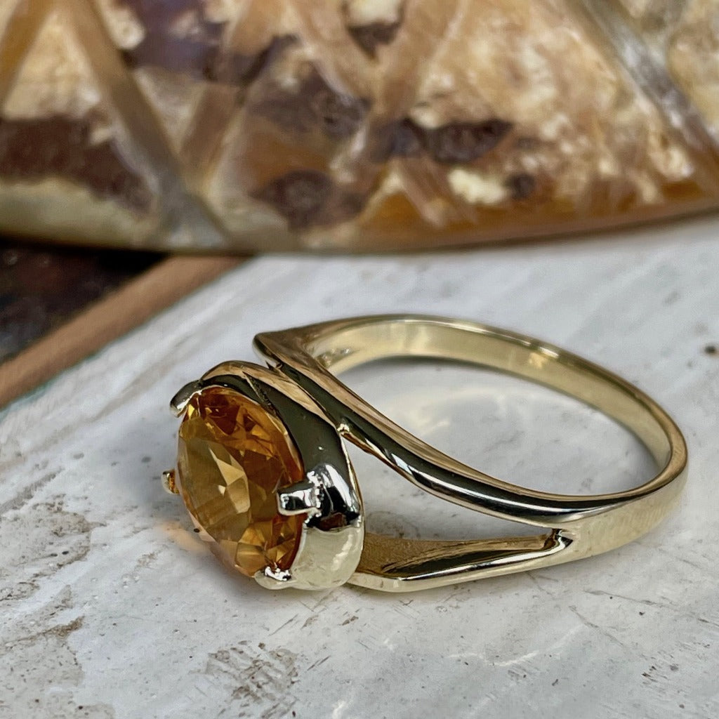 Stand Out Oval Citrine Split Band Ring