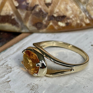 Stand Out Oval Citrine Split Band Ring