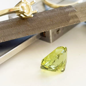 Tourmaline - Yellow Green Oval Cut - 8.62ct