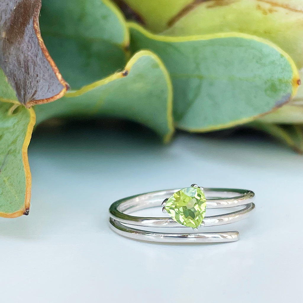 Trilliant Cut Peridot Silver Wrap Around Ring