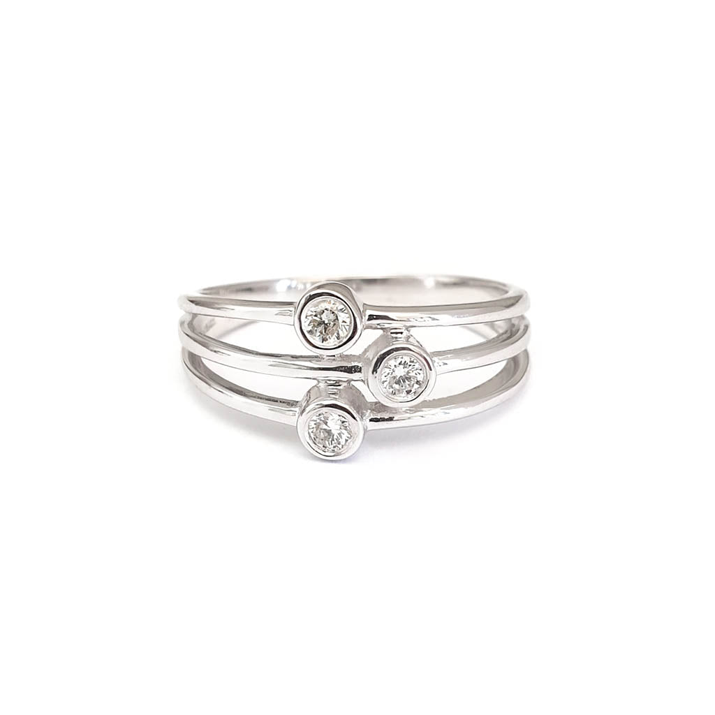 Triple Diamond Split Shank Ring