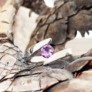 Twisted Split Shank Amethyst White Gold Ring