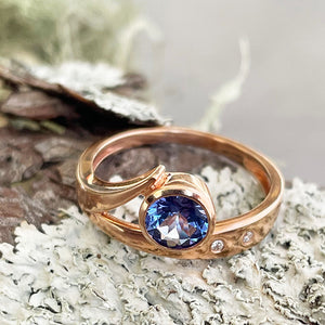 Unique Artdeco Inspired Tanzanite and Diamond Rose Gold Ring