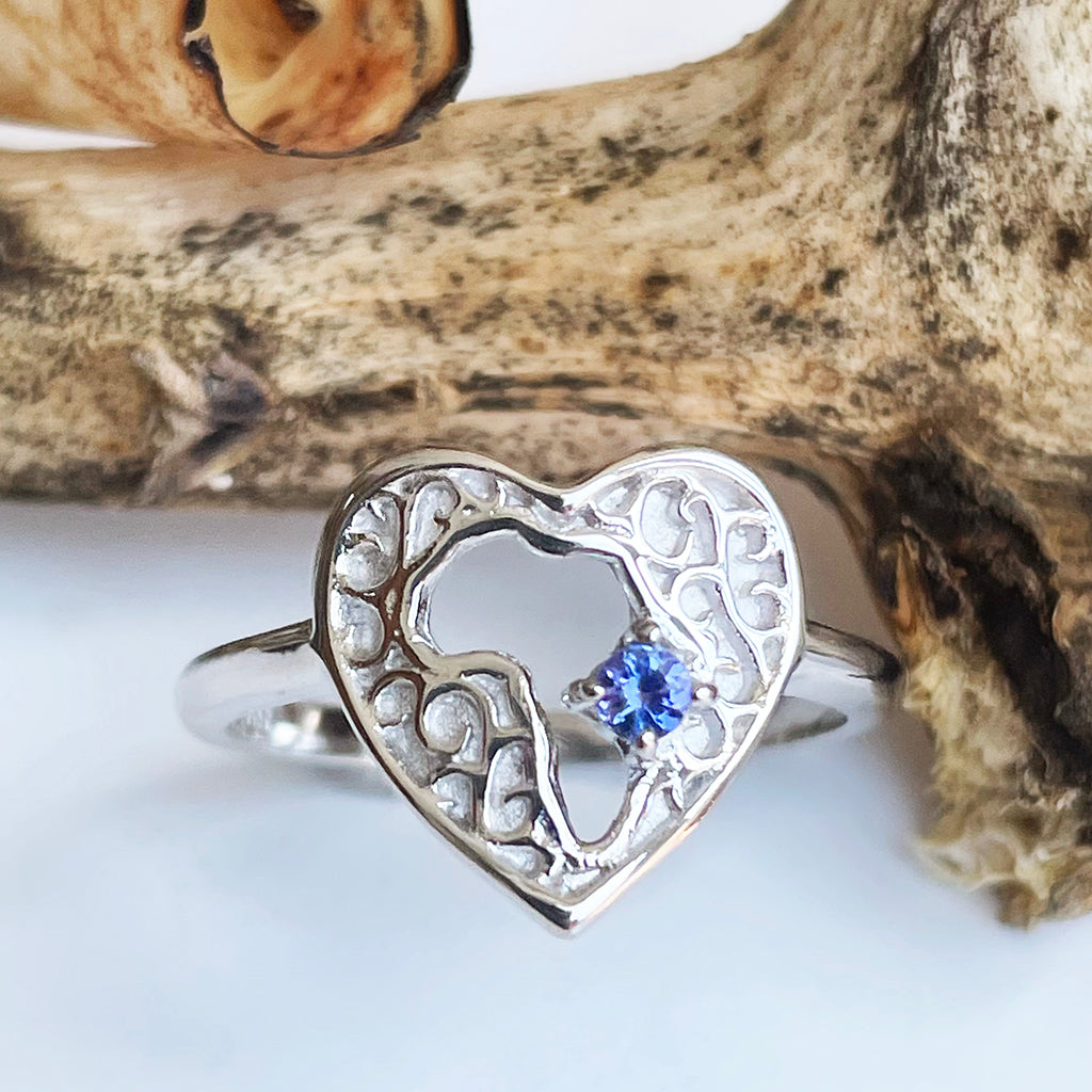 White Gold Closed Filigree Heart Africa Tanzanite Ring