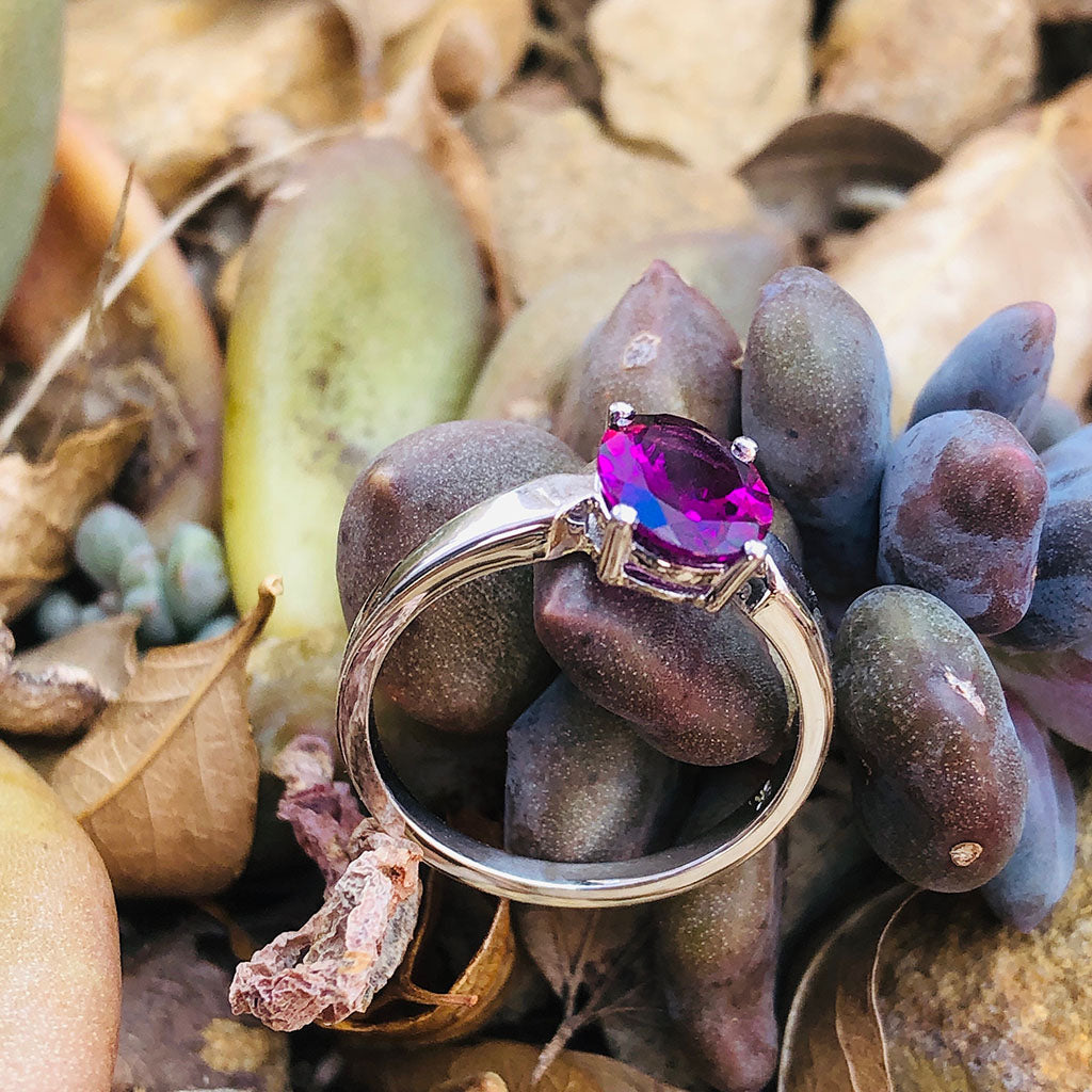 White Gold Four Claw Grape Garnet Solitaire Ring